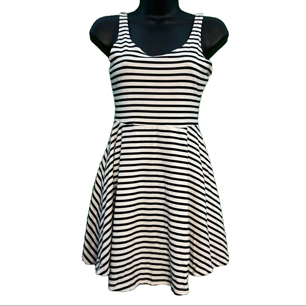 PINK Victorias Secret White & Black Striped Short Dress (XS)
